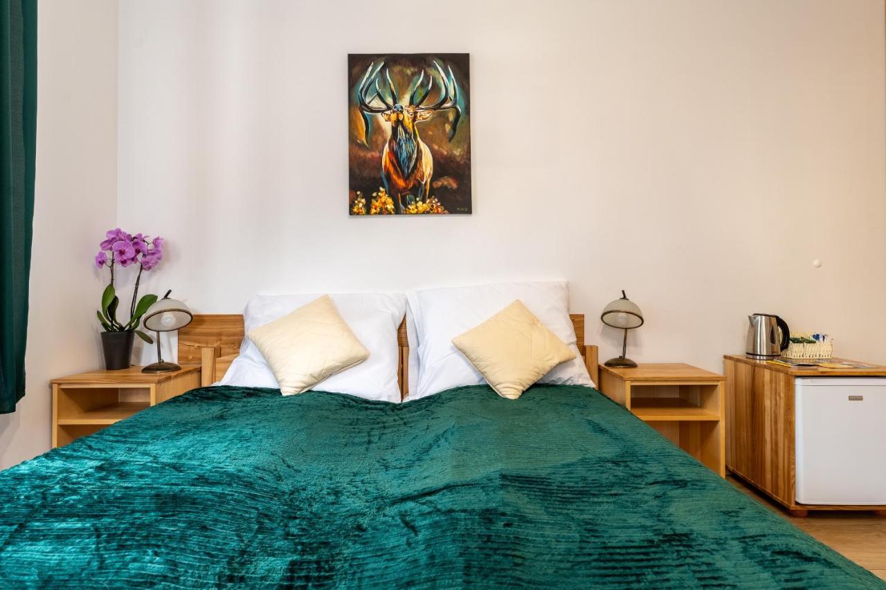 Dom Krawca - Pod Chojnikiem Appartement Jelenia Góra Buitenkant foto
